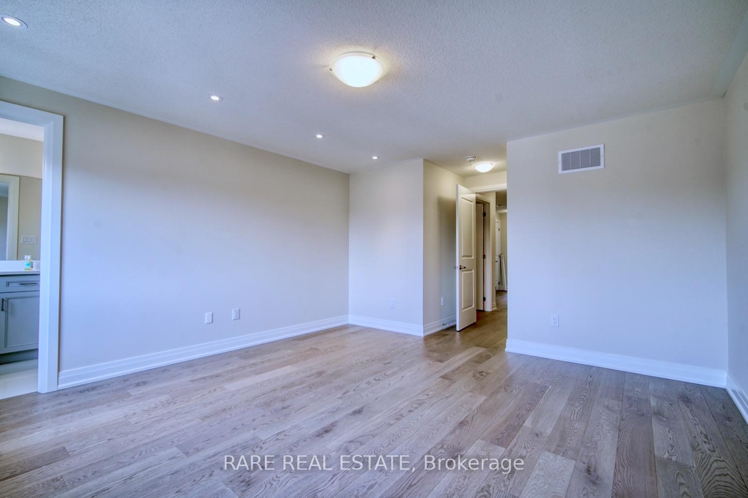 Photo 5 of 85 Albert Newell Drive, Markham, Cornell — HOMEH