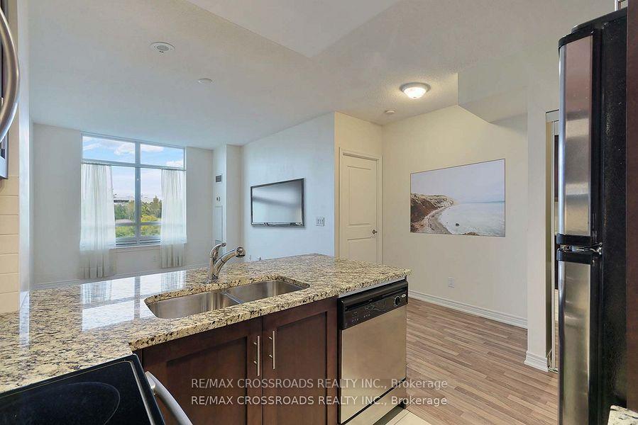 Photo 8 of Unit 302, 9245 Jane Street, Vaughan, Maple — HOMEH