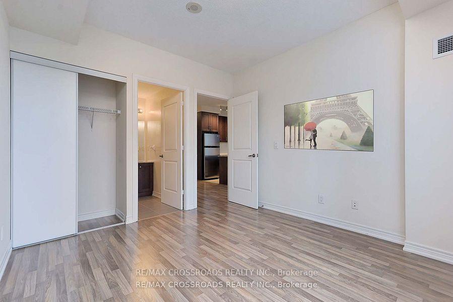 Photo 10 of Unit 302, 9245 Jane Street, Vaughan, Maple — HOMEH