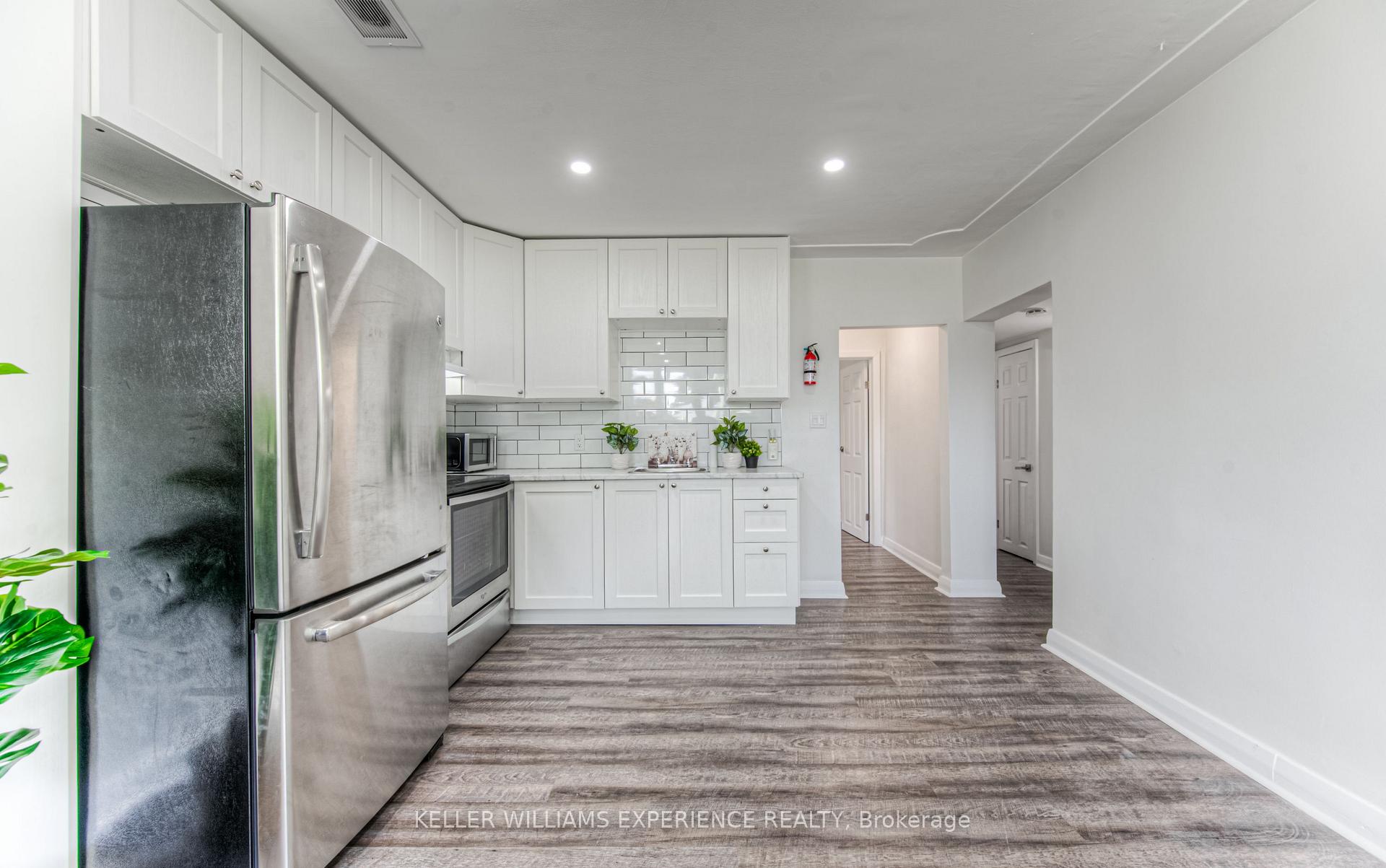 Photo 5 of Unit 1, 55 Meinzinger Avenue, Kitchener — HOMEH