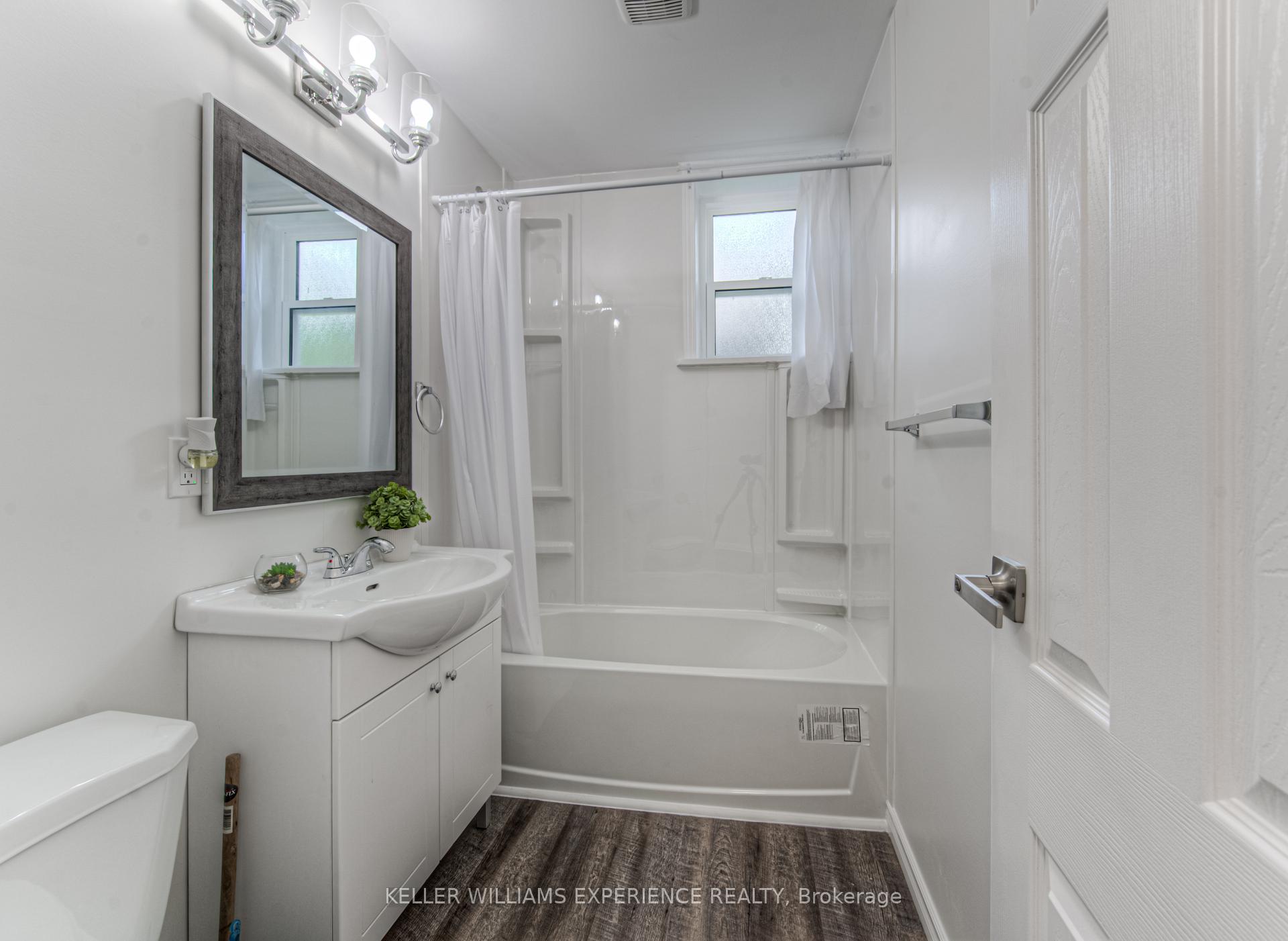 Photo 8 of Unit 1, 55 Meinzinger Avenue, Kitchener — HOMEH