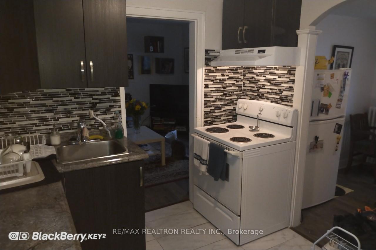 Photo 13 of Unit 5, 277 William Street E, Oshawa, O'Neill — HOMEH