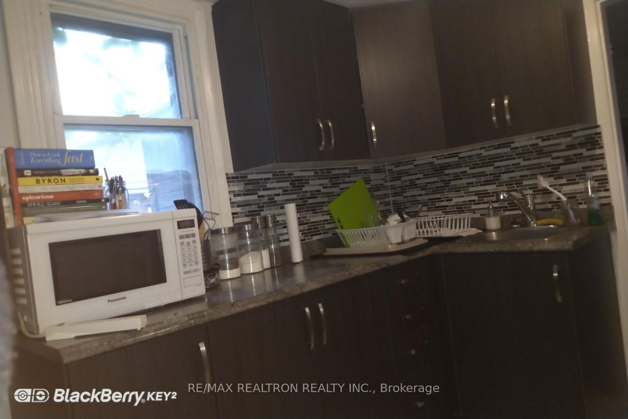 Photo 14 of Unit 5, 277 William Street E, Oshawa, O'Neill — HOMEH