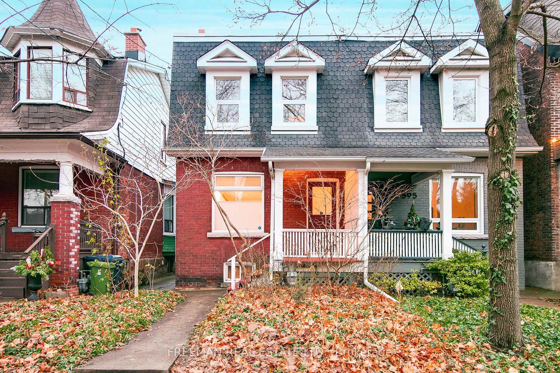 Front of 597 Palmerston Avenue