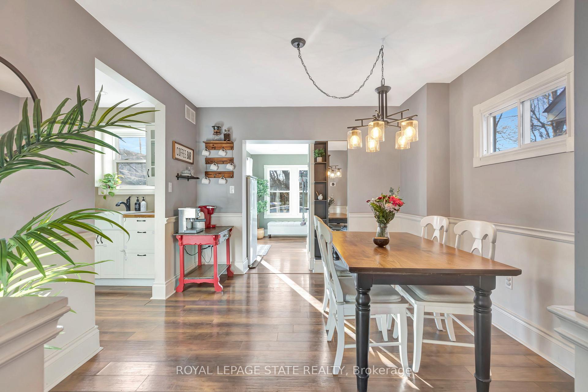 Photo 7 of 131 Arkell Street, Hamilton, Westdale — HOMEH