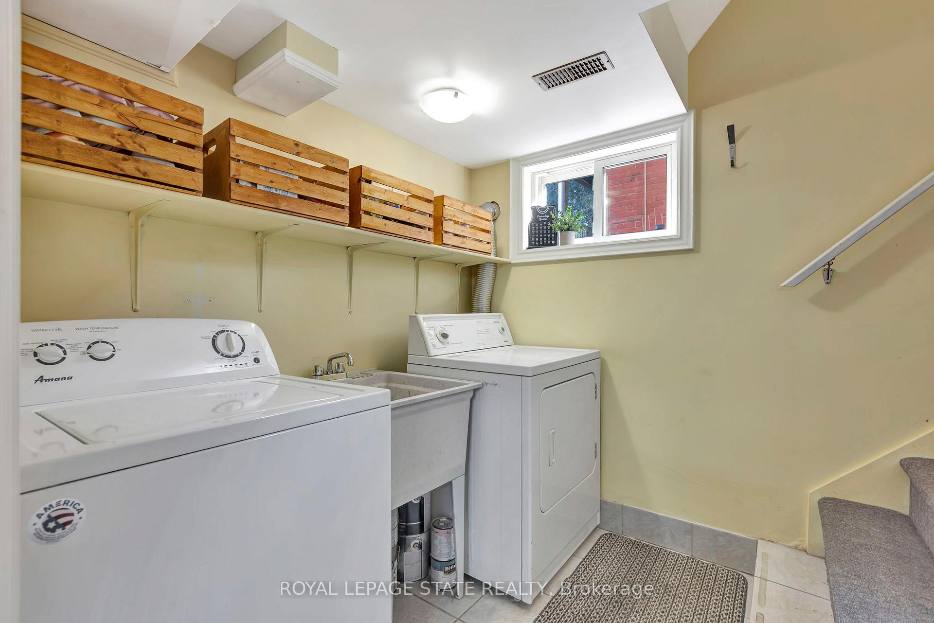 Photo 17 of 131 Arkell Street, Hamilton, Westdale — HOMEH
