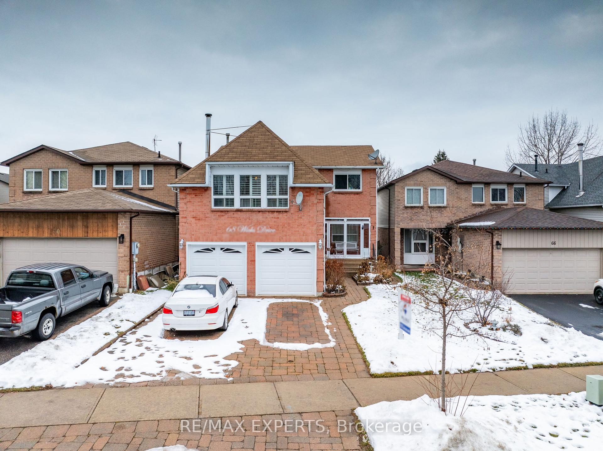 Photo 1 of 68 Wicks Drive, Ajax, Central East — HOMEH
