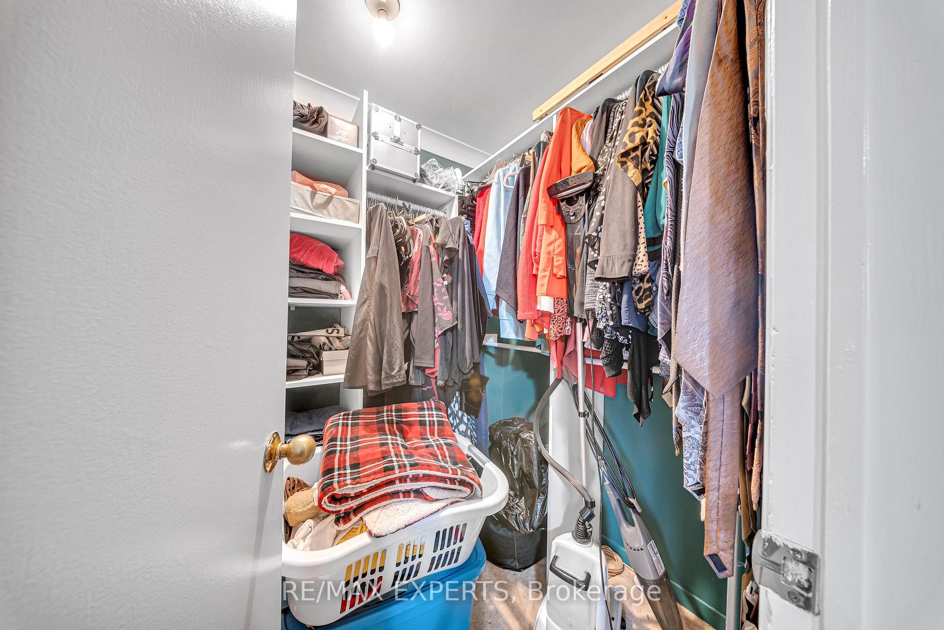 Photo 21 of 68 Wicks Drive, Ajax, Central East — HOMEH