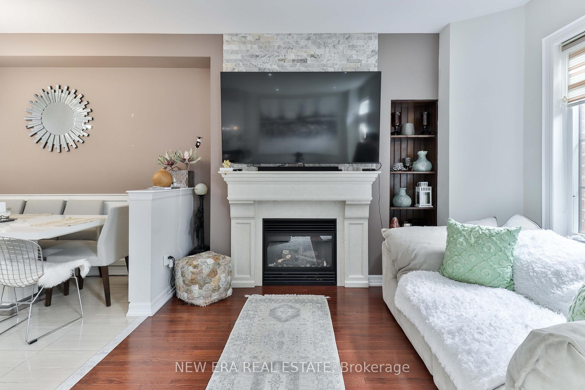 Photo 18 of 5 Sibella Way, Vaughan, Vellore Village — HOMEH