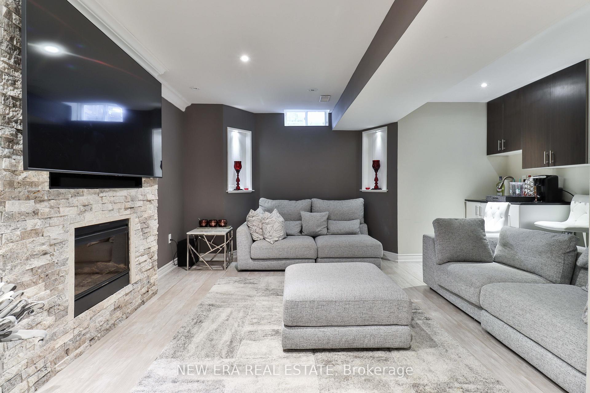Photo 21 of 5 Sibella Way, Vaughan, Vellore Village — HOMEH