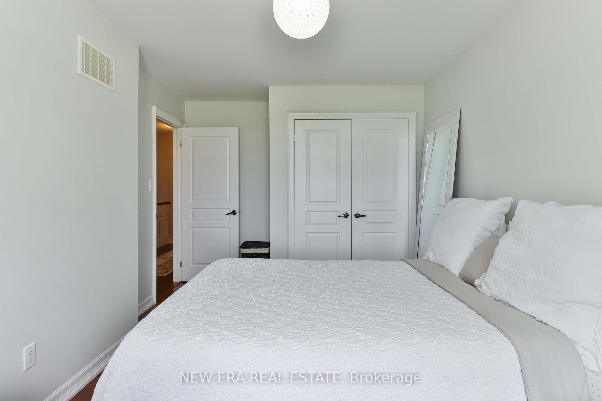 Photo 74 of 5 Sibella Way, Vaughan, Vellore Village — HOMEH