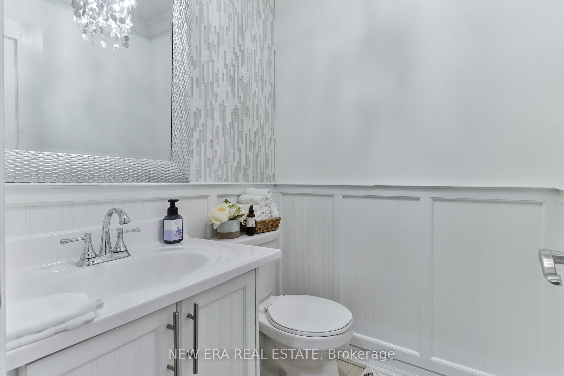 Photo 25 of 5 Sibella Way, Vaughan, Vellore Village — HOMEH