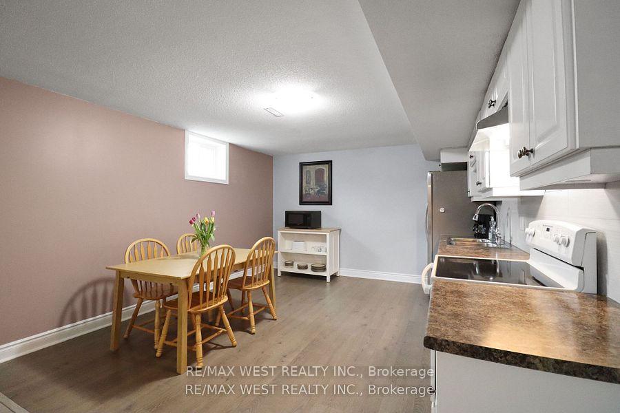 Photo 7 of 19 Radenhurst Crescent, Barrie, Grove East — HOMEH