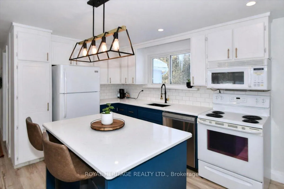 Photo 17 of 1436 Cedar Valley Road, Cavan Monaghan, Cavan Twp — HOMEH