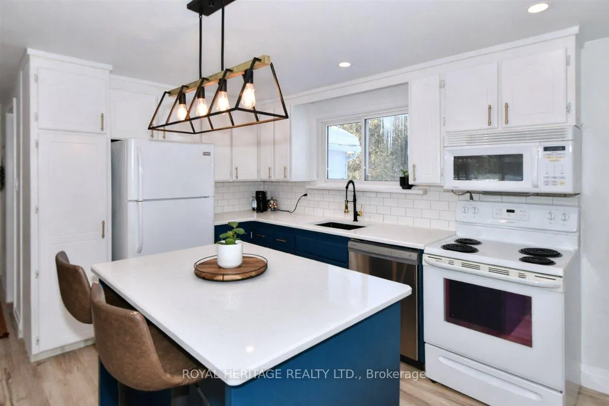 Photo 18 of 1436 Cedar Valley Road, Cavan Monaghan, Cavan Twp — HOMEH