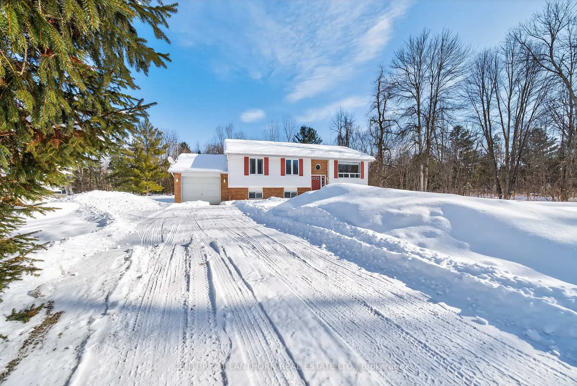 Photo 2 of 8502 62 Highway, Belleville, Thurlow Ward — HOMEH