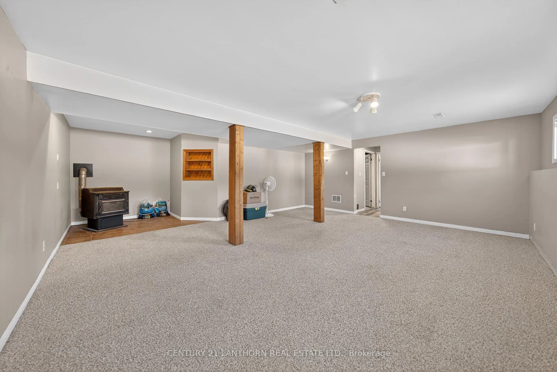 Photo 25 of 8502 62 Highway, Belleville, Thurlow Ward — HOMEH