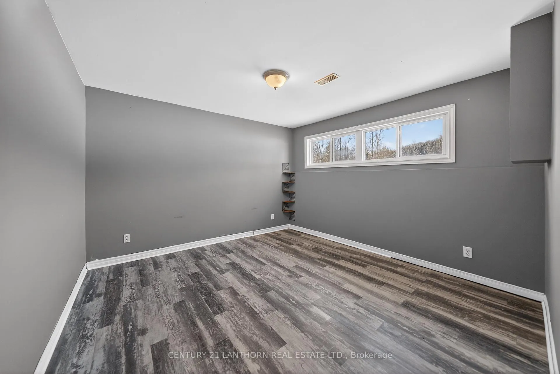 Photo 27 of 8502 62 Highway, Belleville, Thurlow Ward — HOMEH
