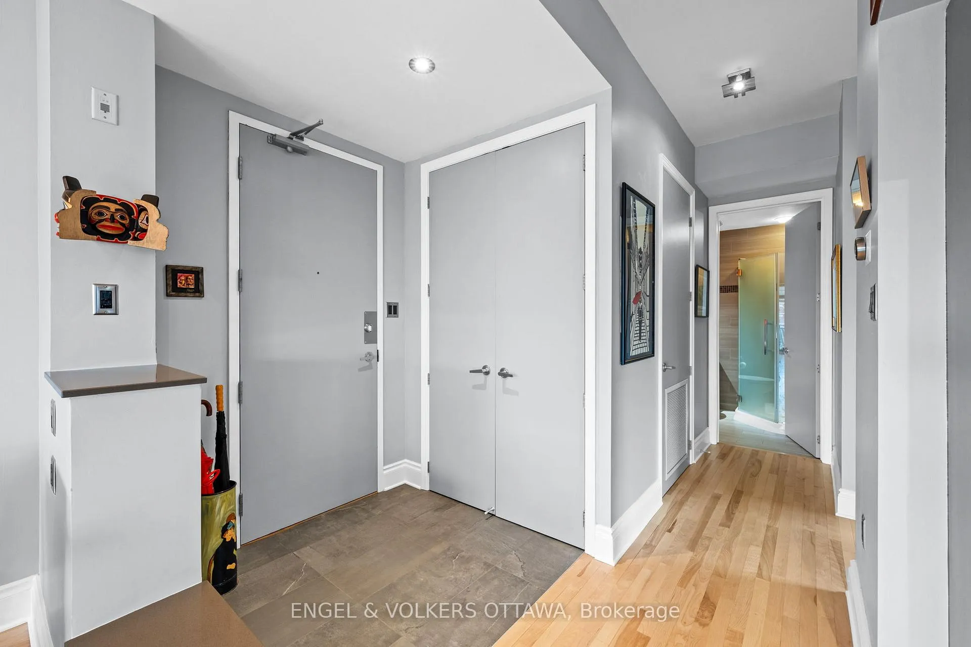 Photo 13 of Unit 703, 374 Cooper Street, Ottawa, Ottawa Centre — HOMEH