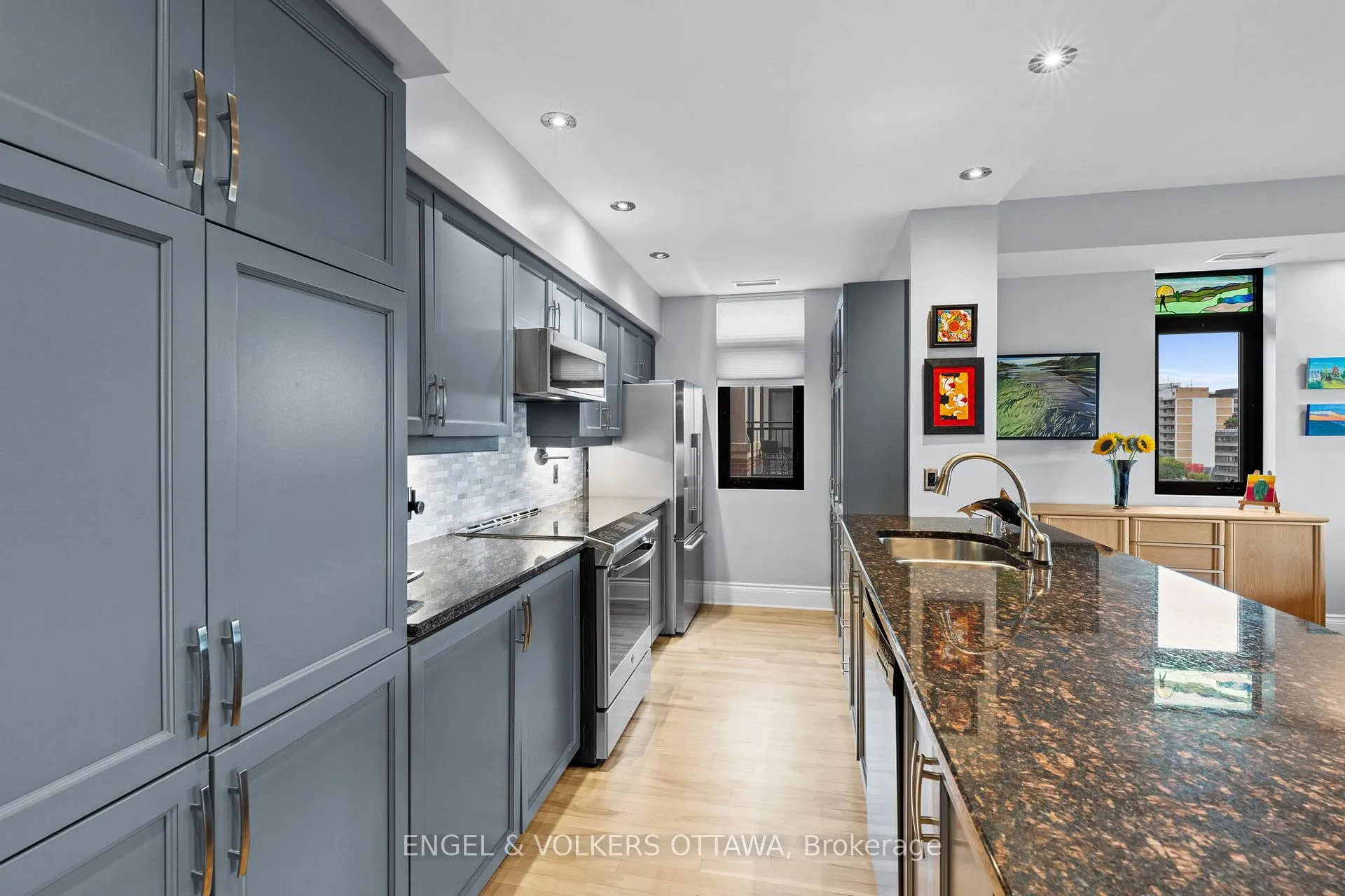 Photo 17 of Unit 703, 374 Cooper Street, Ottawa, Ottawa Centre — HOMEH