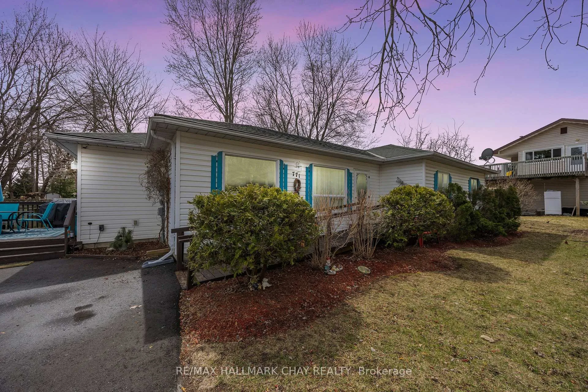 Photo 1 of 771 Roberts Road, Innisfil, Alcona — HOMEH