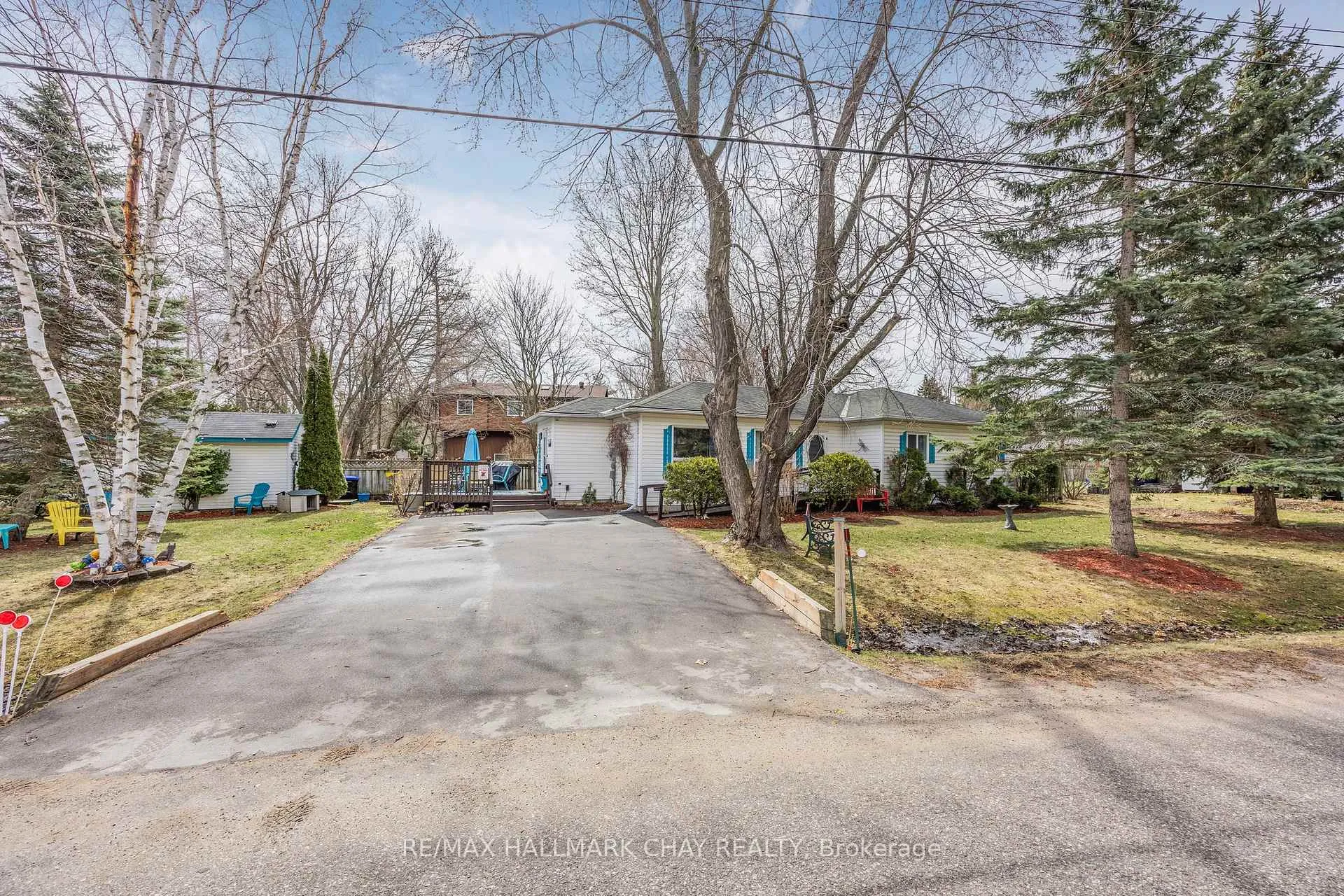 Photo 2 of 771 Roberts Road, Innisfil, Alcona — HOMEH