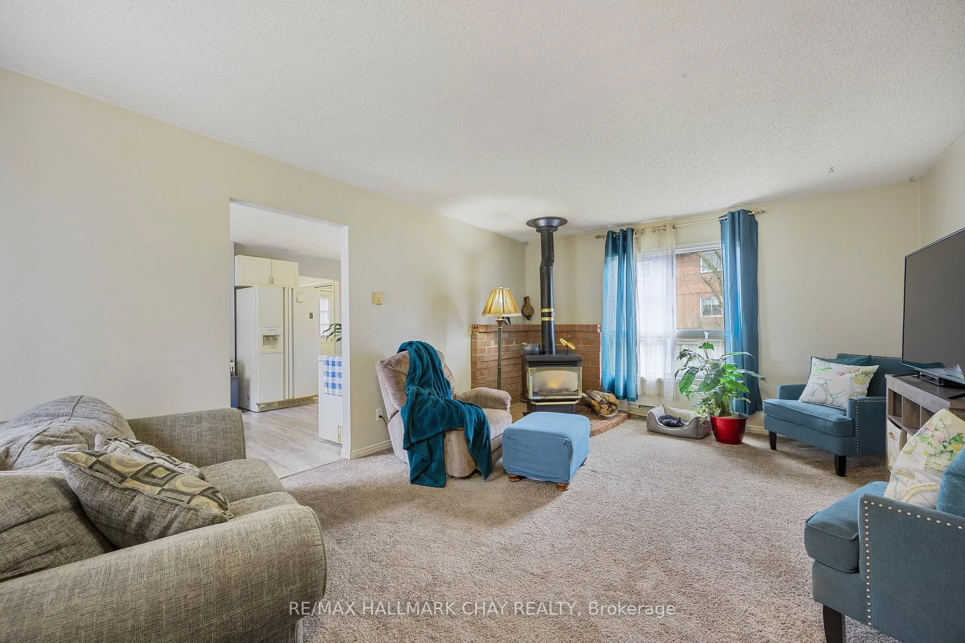 Photo 14 of 771 Roberts Road, Innisfil, Alcona — HOMEH