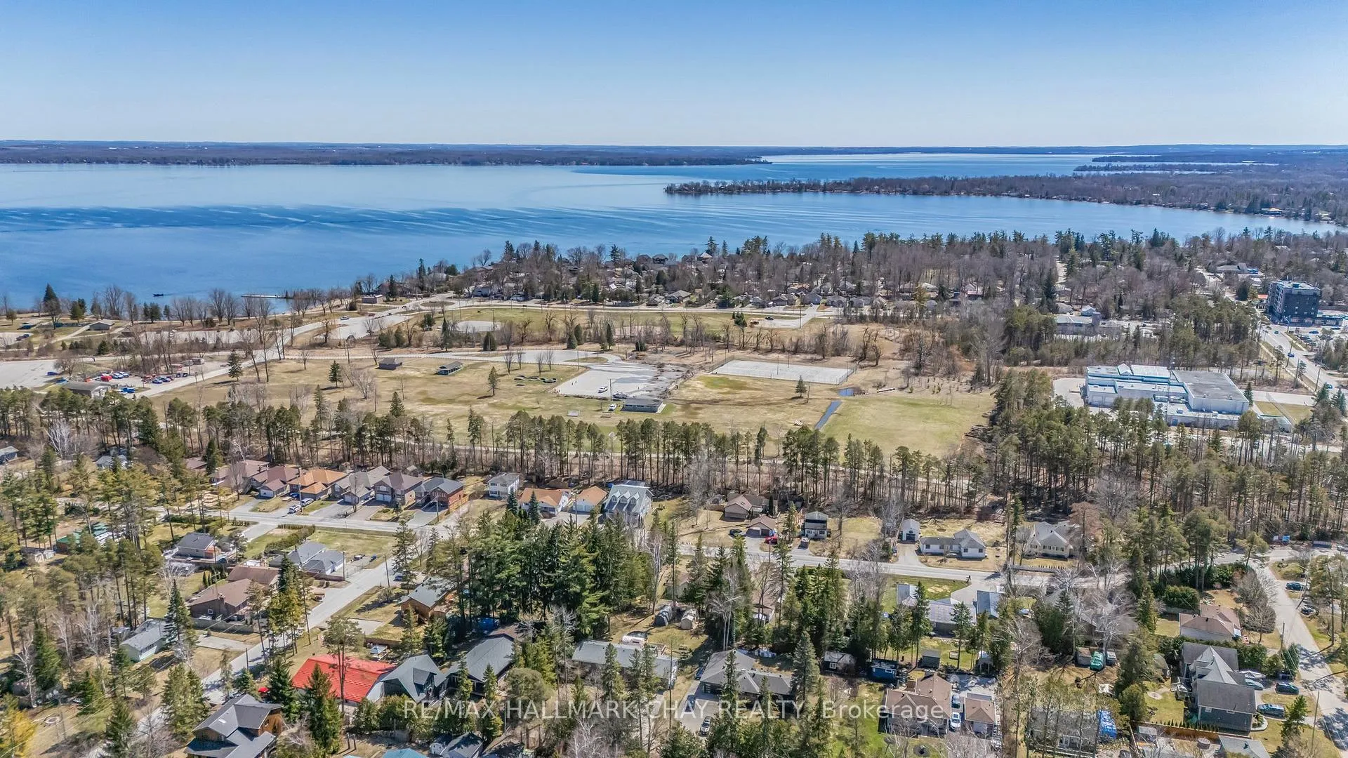 Photo 41 of 771 Roberts Road, Innisfil, Alcona — HOMEH