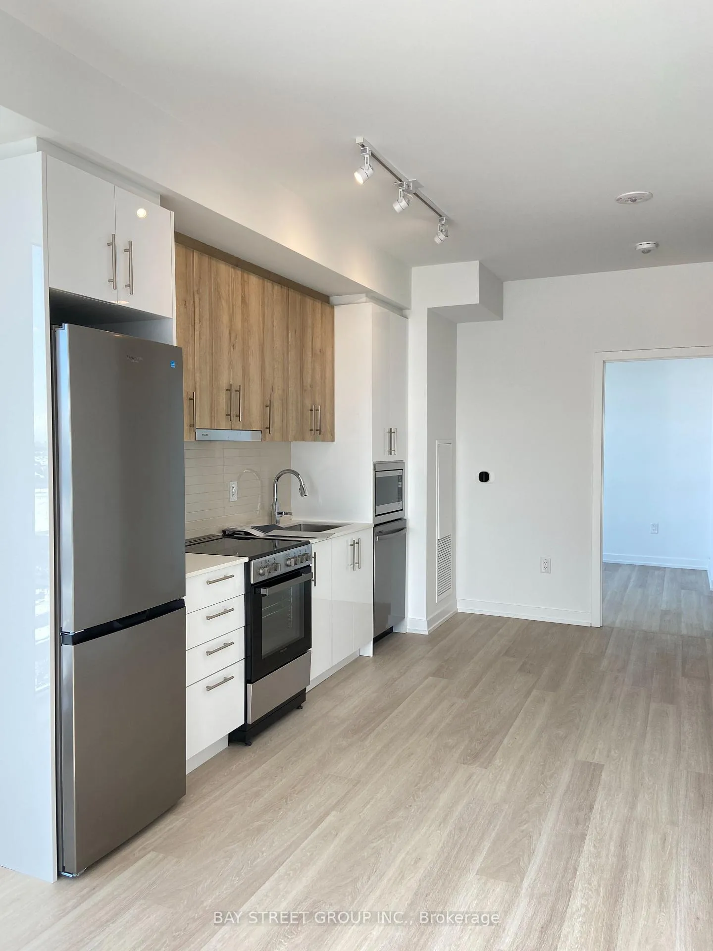 Photo 10 of Unit B-1010, 9751 Markham Road, Markham, Greensborough — HOMEH