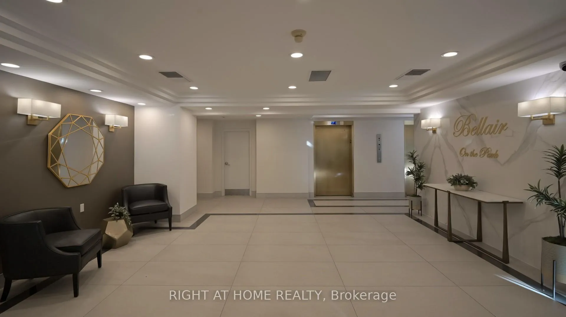 Photo 9 of Unit 2206, 22 Hanover Road, Brampton, Queen Street Corridor — HOMEH