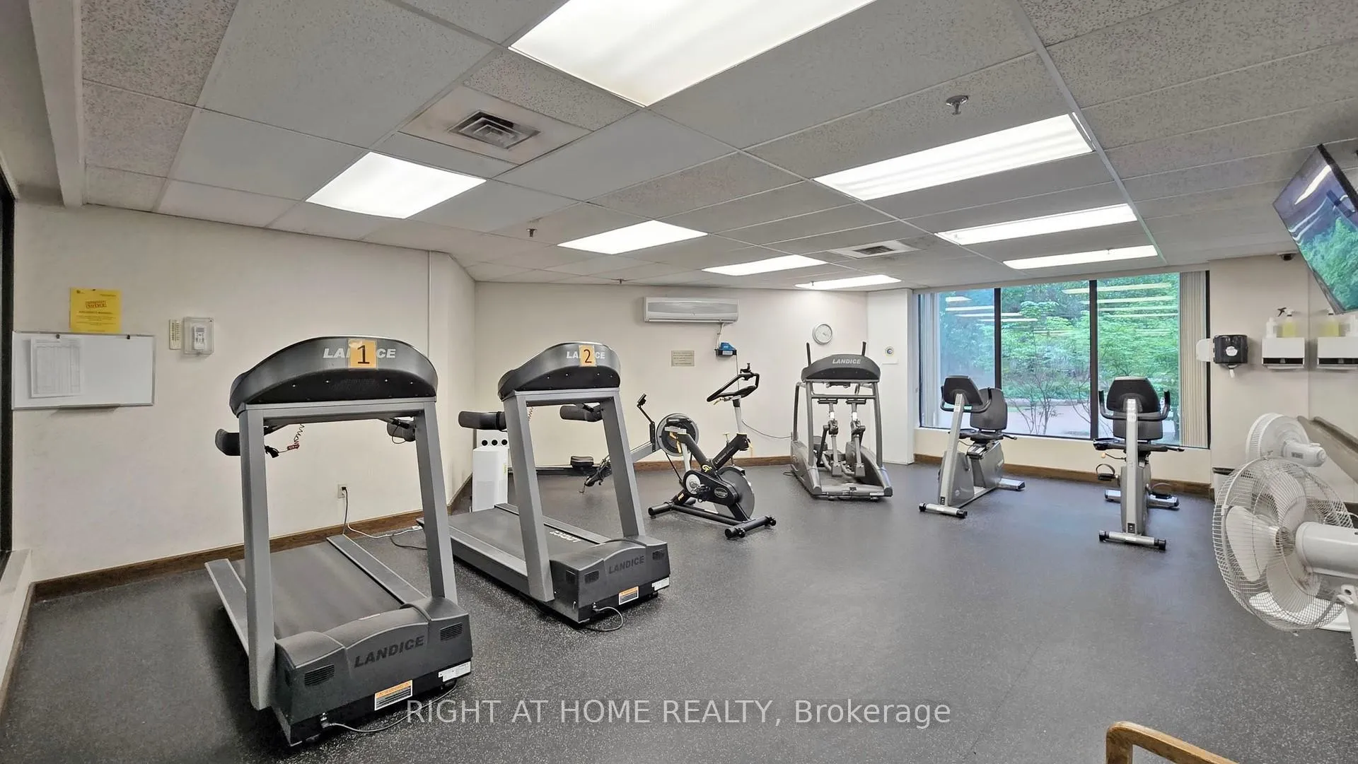Photo 33 of Unit 2206, 22 Hanover Road, Brampton, Queen Street Corridor — HOMEH
