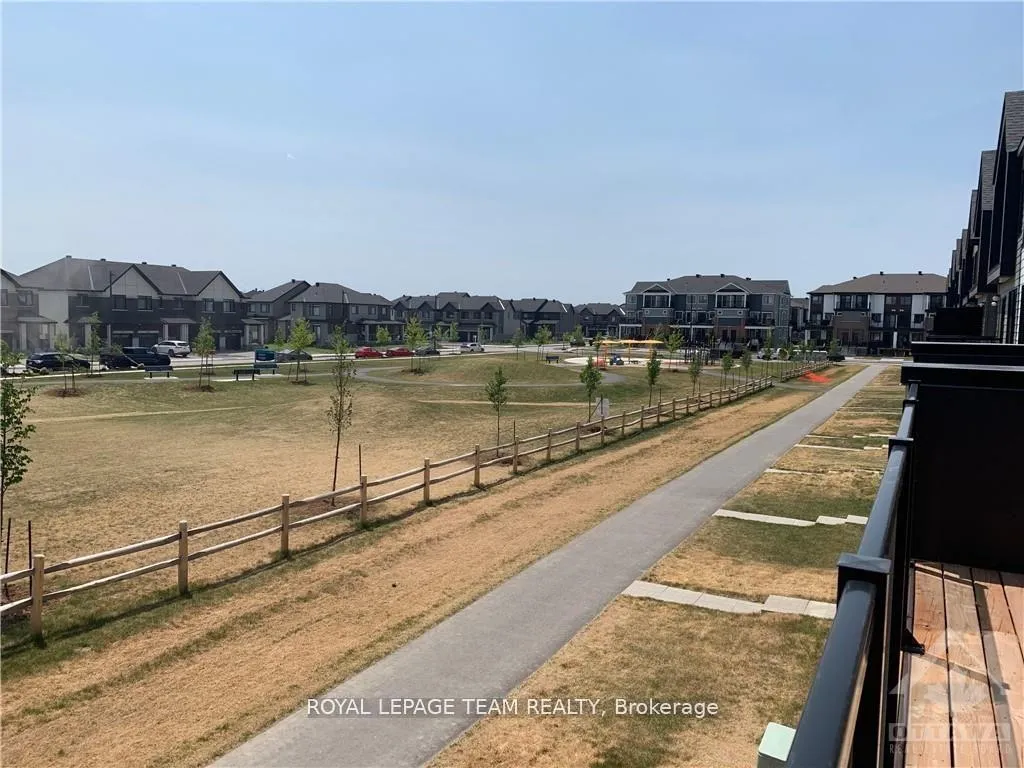Photo 13 of 110 Kyanite Lane, Ottawa, Barrhaven - Heritage Park — HOMEH