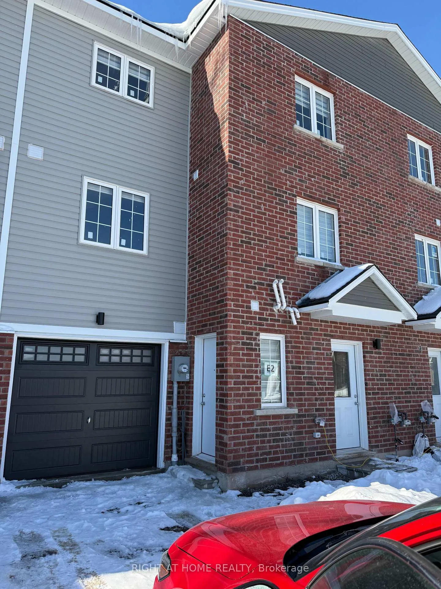 Photo 1 of Unit Lower, 133 Highriver Trail, Welland, Broadway — HOMEH