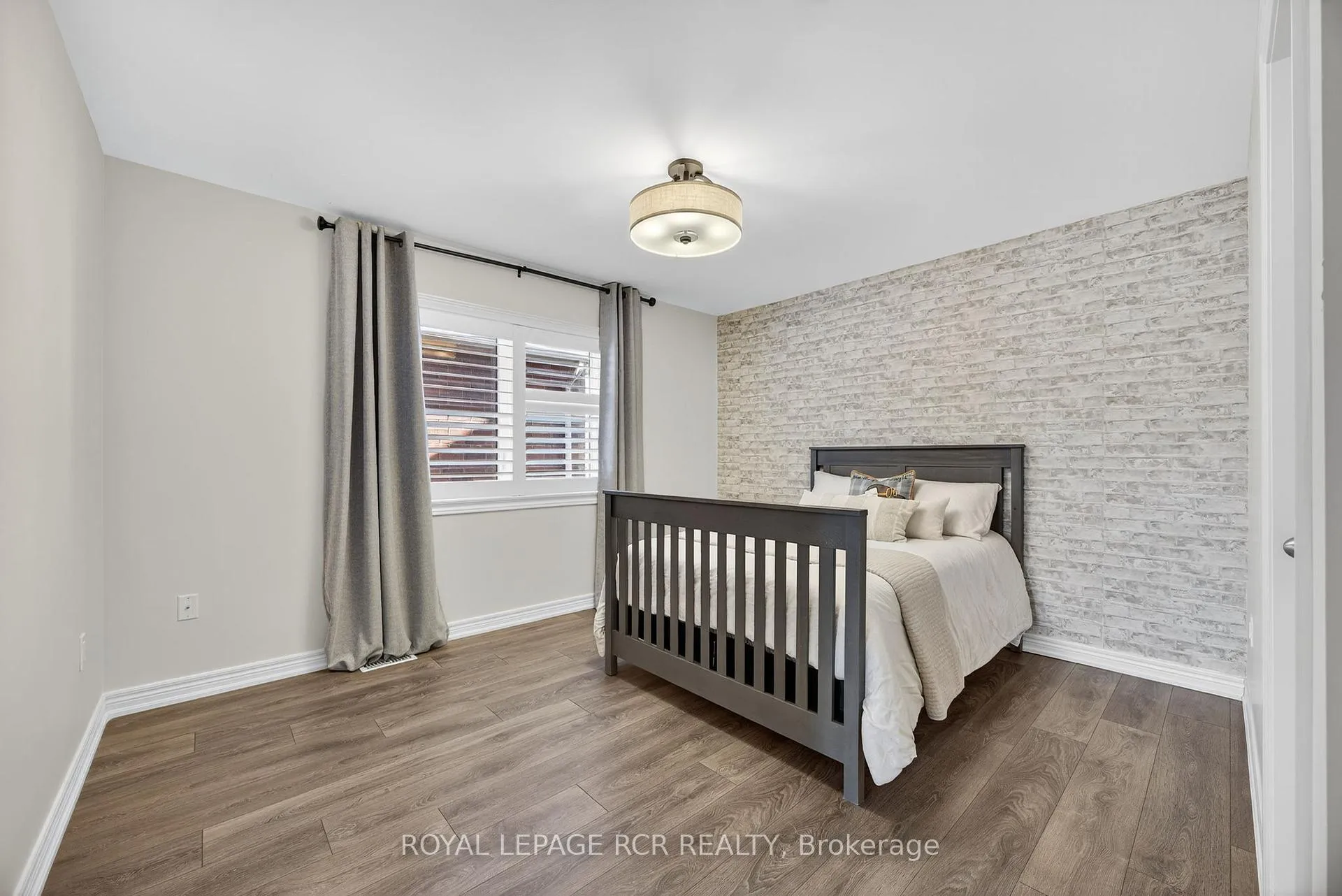 Photo 30 of 44 Cameron Street, Springwater, Centre Vespra — HOMEH