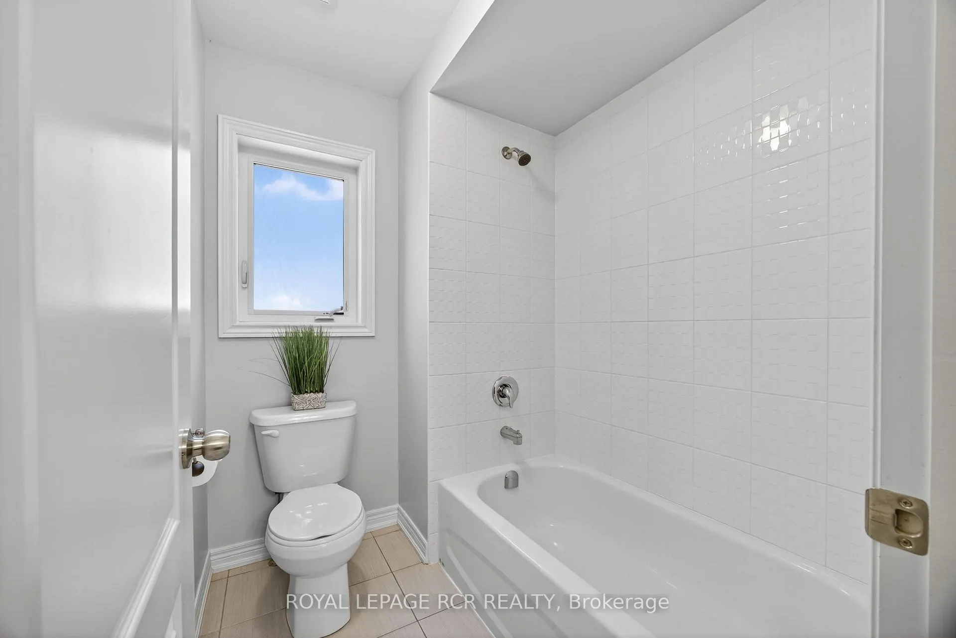 Photo 33 of 44 Cameron Street, Springwater, Centre Vespra — HOMEH