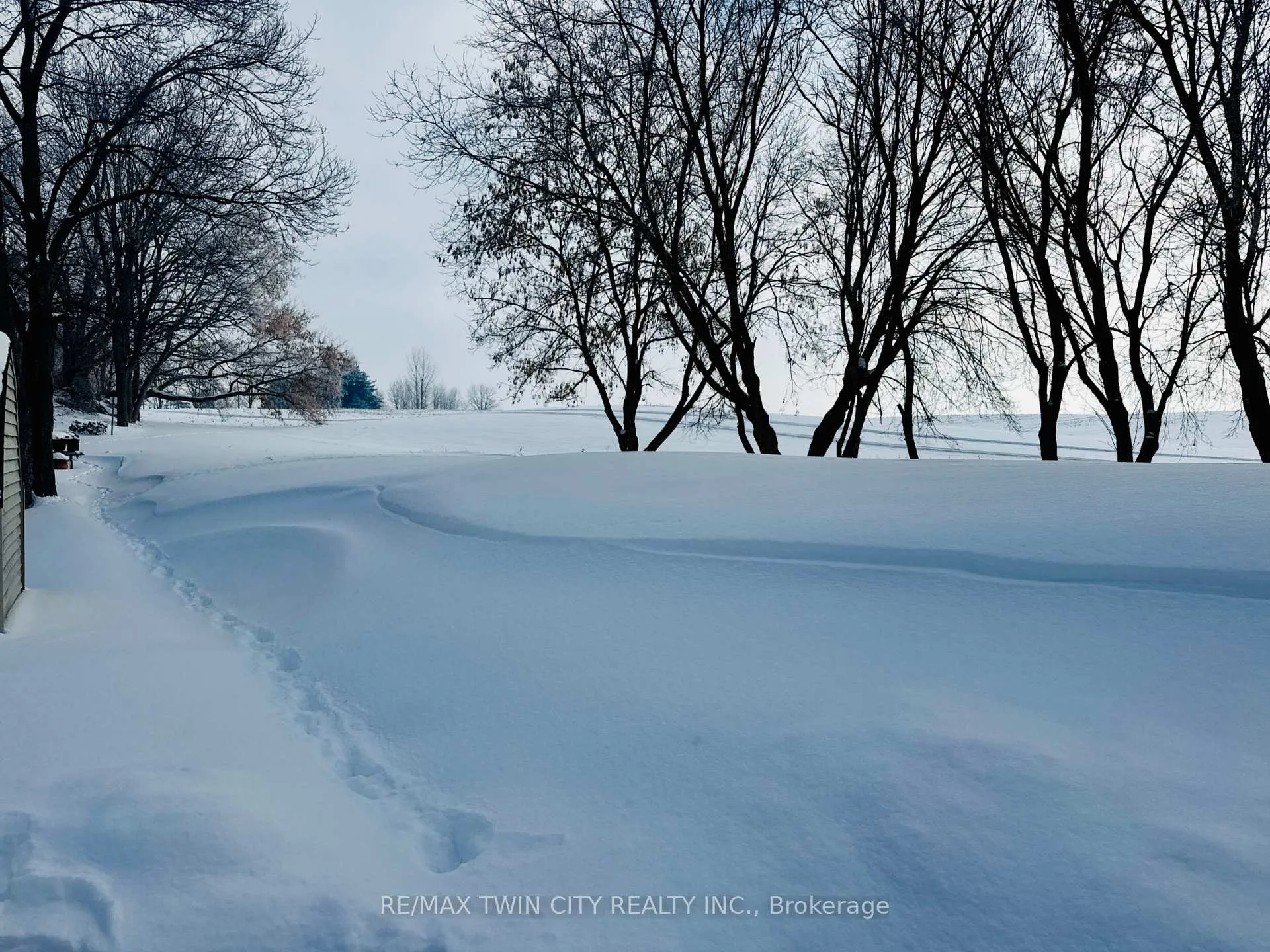 Photo 5 of 83 Elm Street, Norfolk, Simcoe — HOMEH