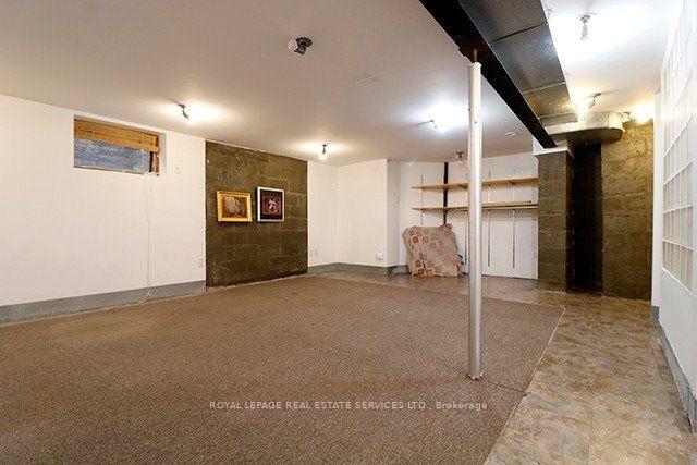 Photo 2 of 18 Highbourne Road, Toronto, Forest Hill South — HOMEH