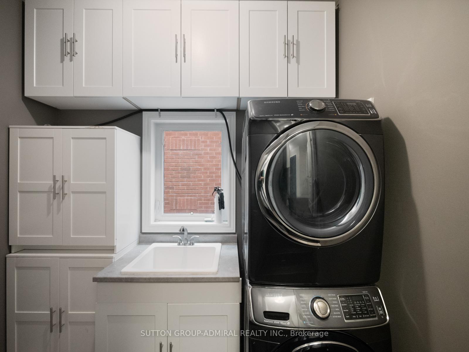 Photo 10 of 341 Lauderdale Drive, Vaughan, Patterson — HOMEH