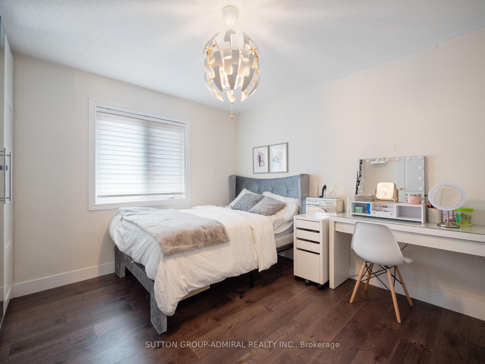 Photo 16 of 341 Lauderdale Drive, Vaughan, Patterson — HOMEH