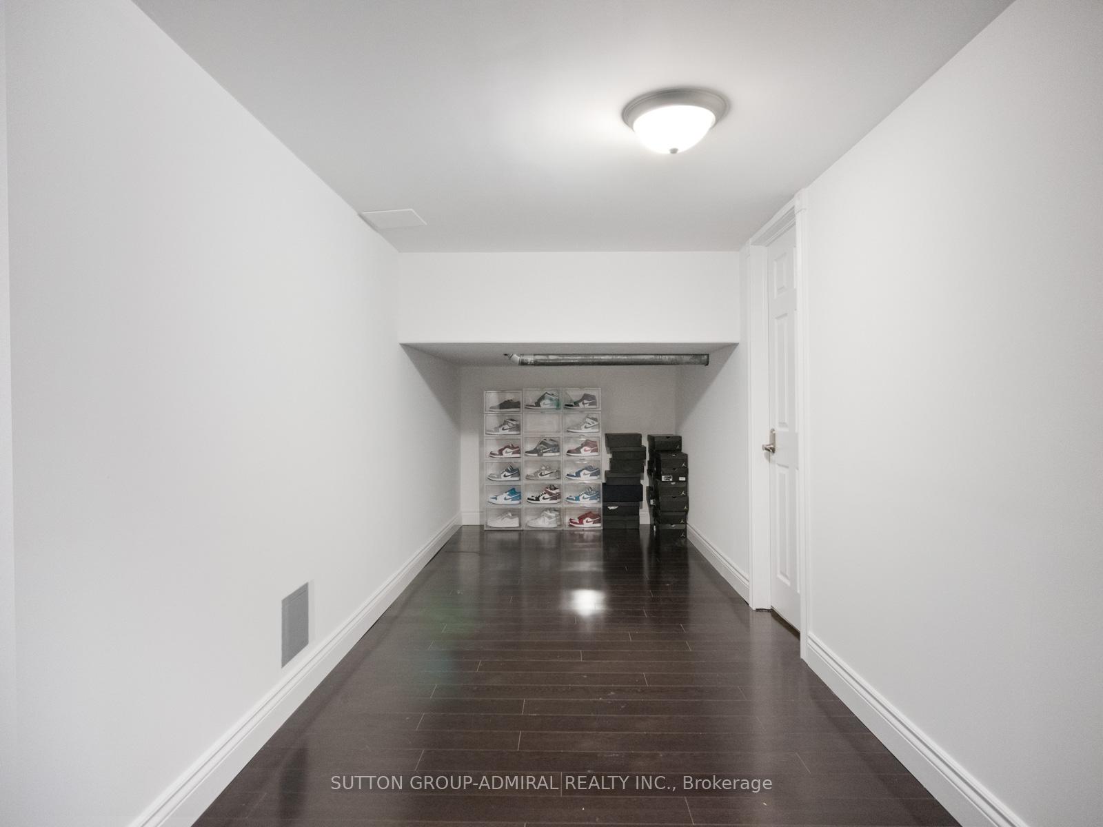 Photo 20 of 341 Lauderdale Drive, Vaughan, Patterson — HOMEH