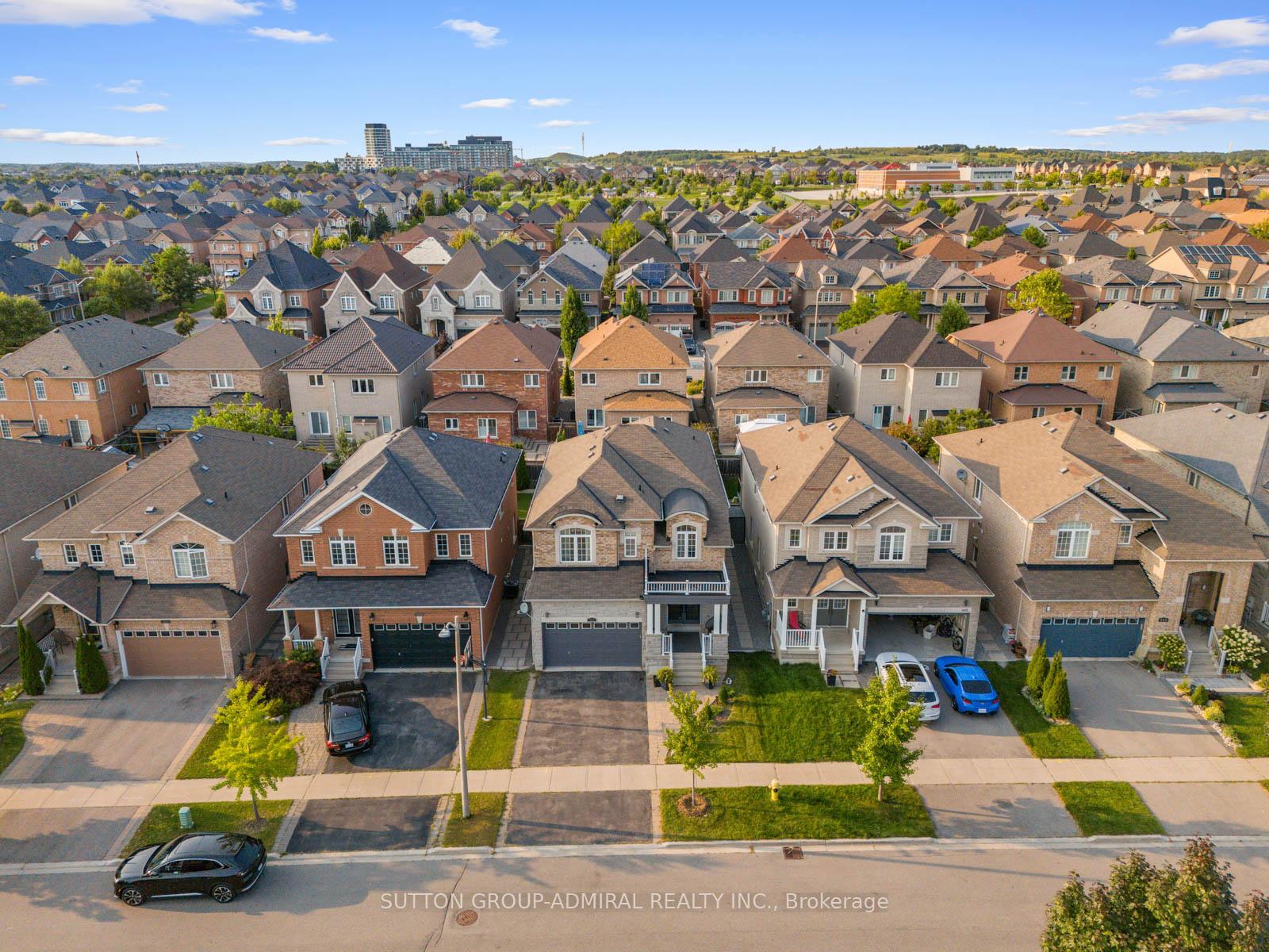 Photo 34 of 341 Lauderdale Drive, Vaughan, Patterson — HOMEH