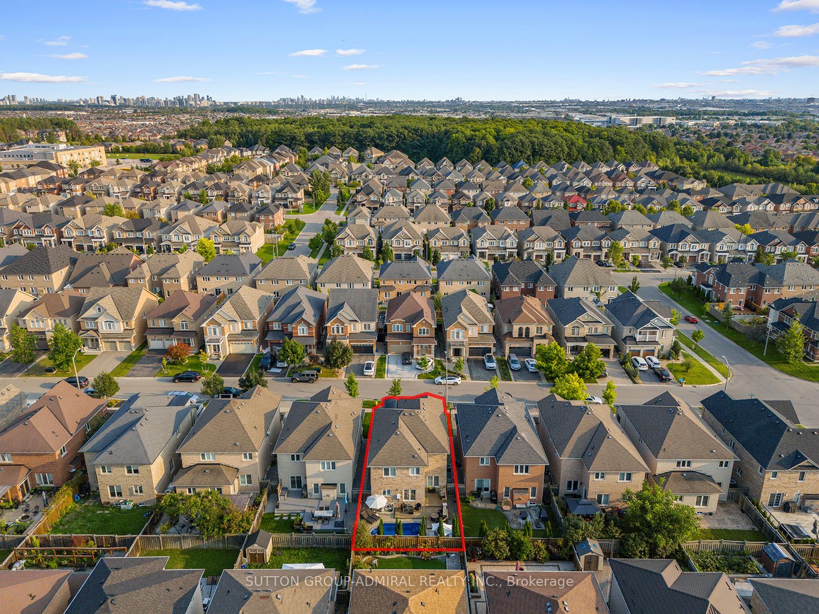 Photo 35 of 341 Lauderdale Drive, Vaughan, Patterson — HOMEH