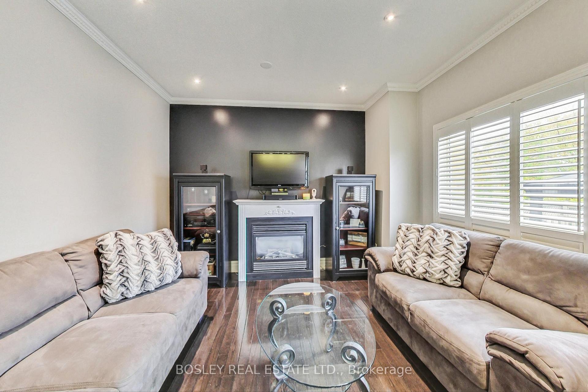 Photo 13 of 36 Pinecrest Street, Markham, Wismer — HOMEH