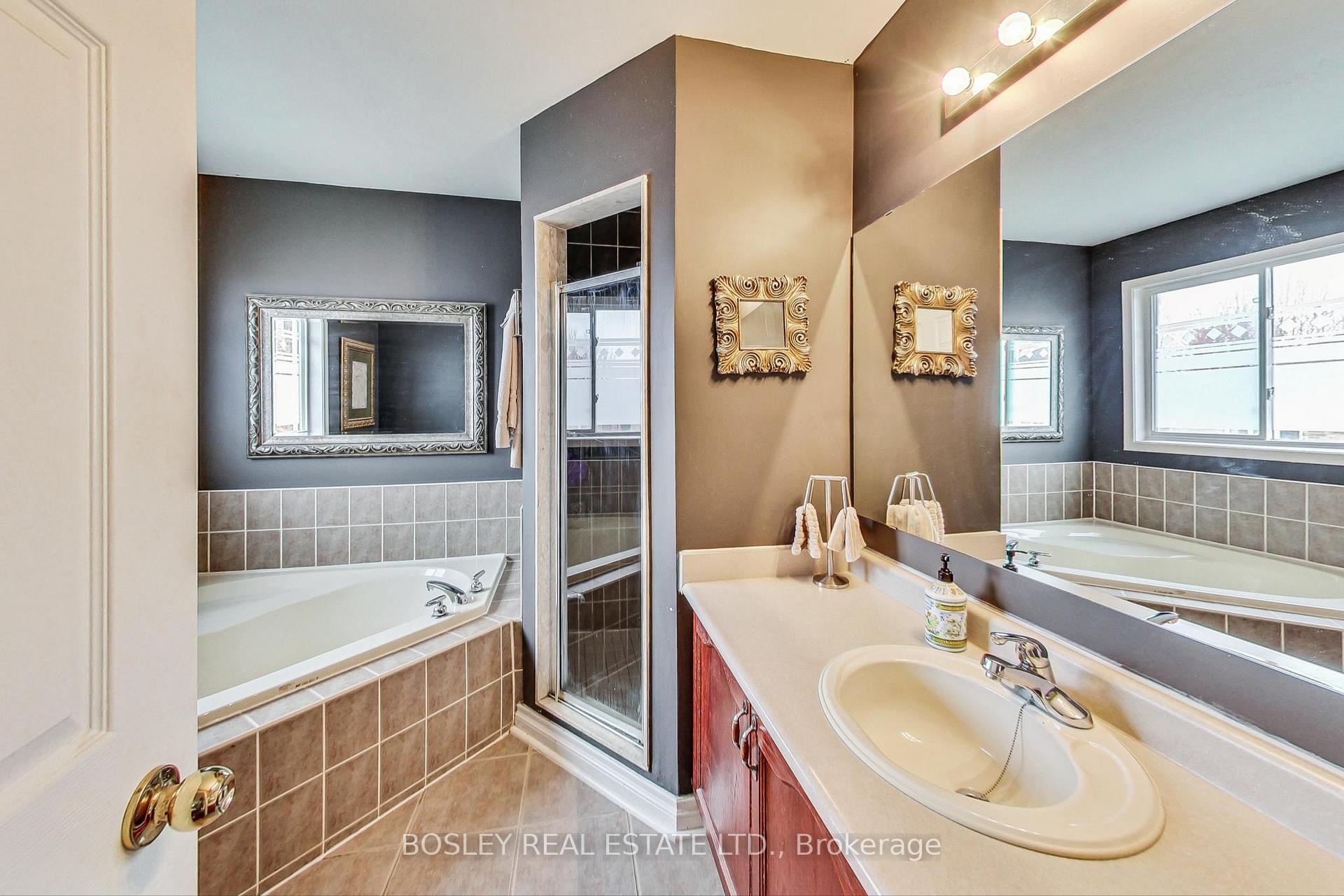 Photo 20 of 36 Pinecrest Street, Markham, Wismer — HOMEH