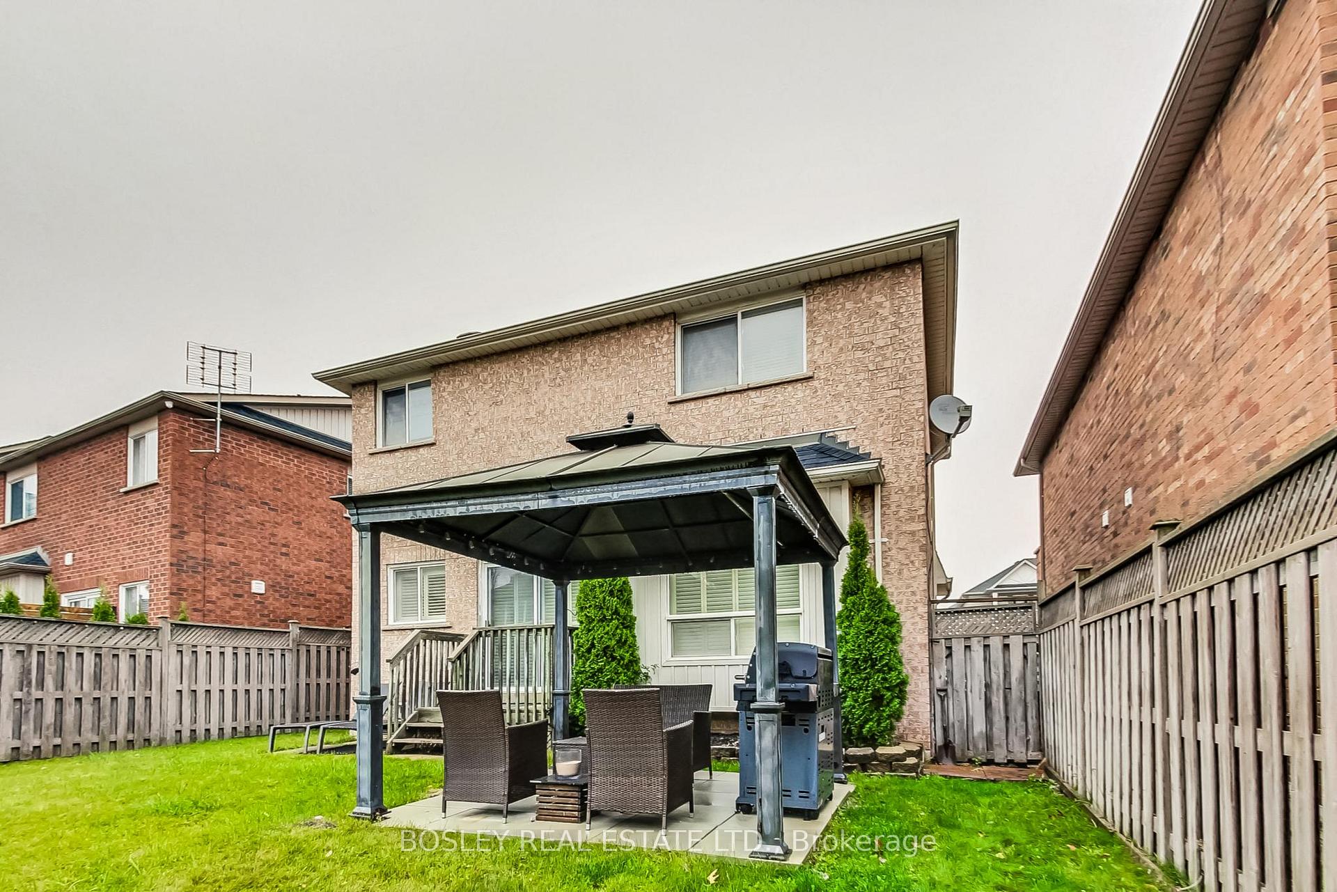 Photo 30 of 36 Pinecrest Street, Markham, Wismer — HOMEH