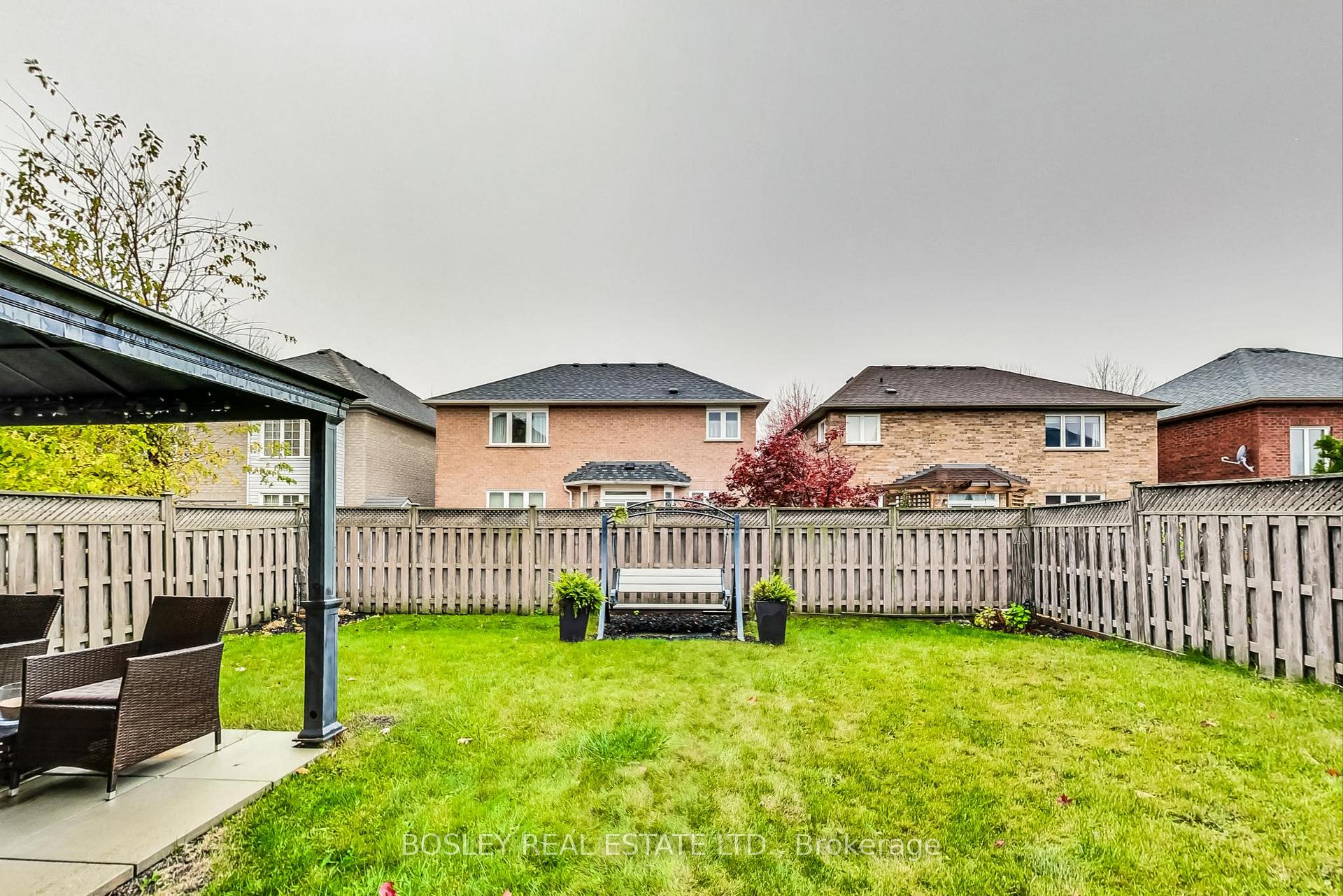 Photo 32 of 36 Pinecrest Street, Markham, Wismer — HOMEH