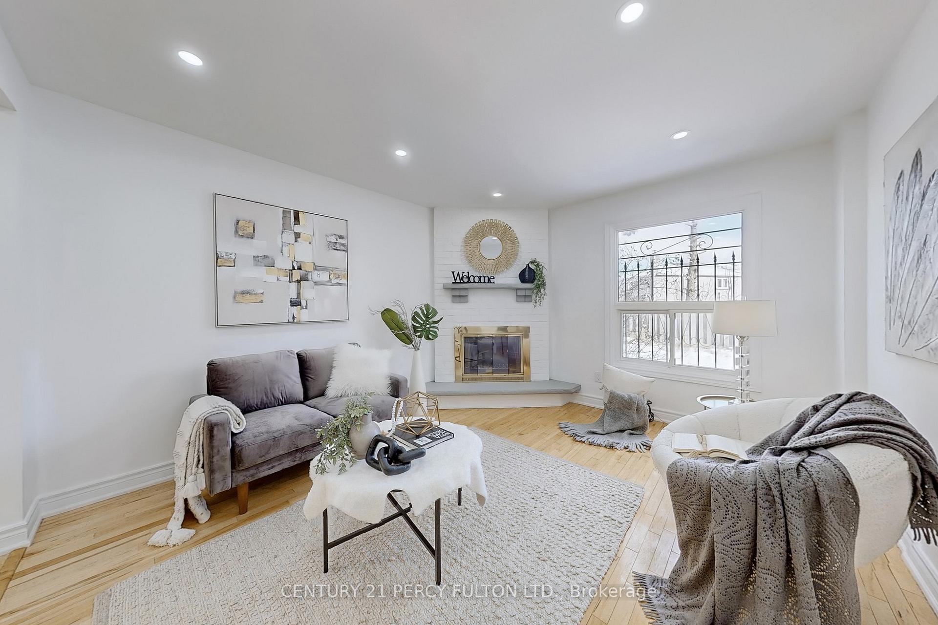 Photo 6 of 86 Northolt Crescent, Markham, Milliken Mills East — HOMEH