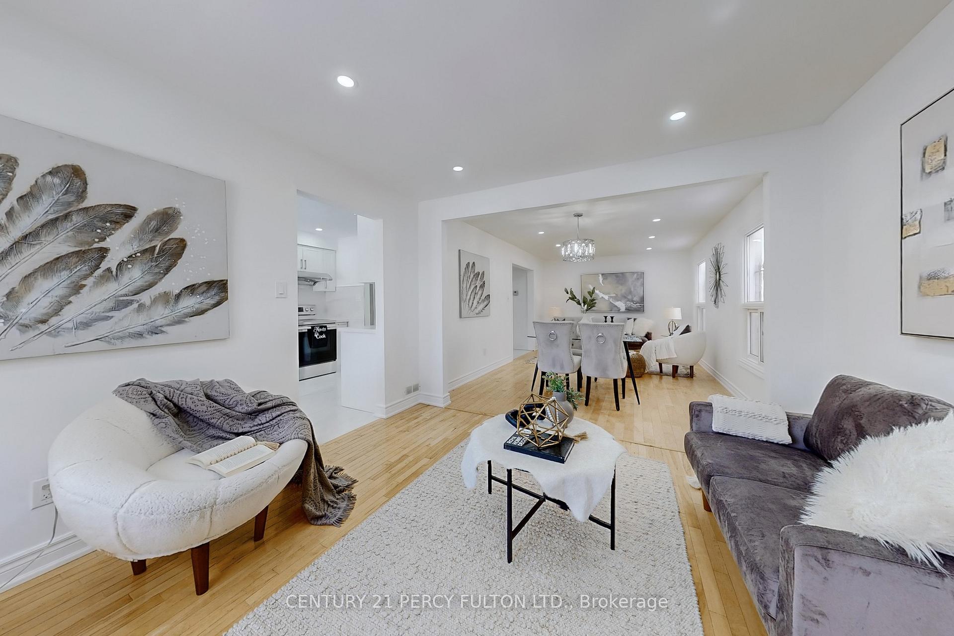 Photo 8 of 86 Northolt Crescent, Markham, Milliken Mills East — HOMEH