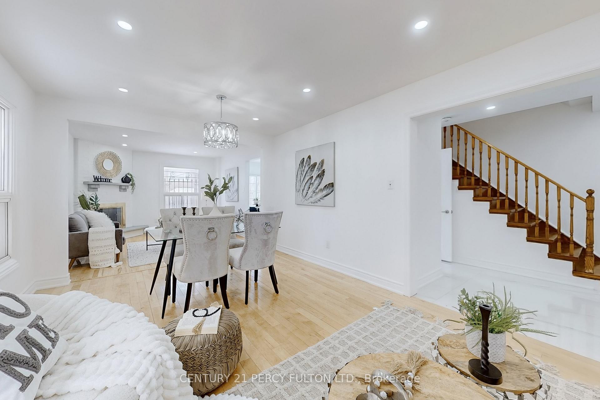 Photo 15 of 86 Northolt Crescent, Markham, Milliken Mills East — HOMEH