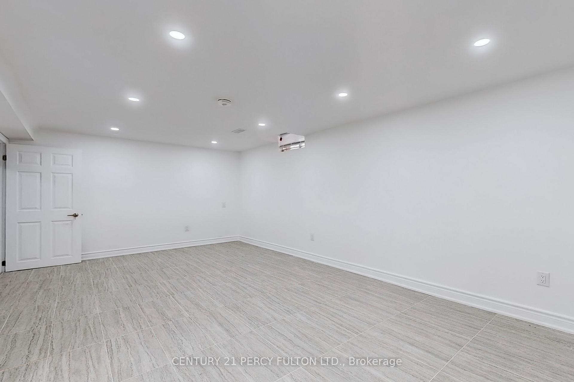 Photo 34 of 86 Northolt Crescent, Markham, Milliken Mills East — HOMEH